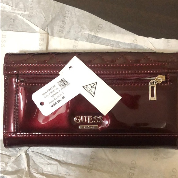 Guess Portable Purse - Picture 5 of 5